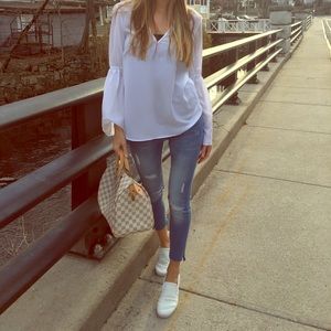 Like New BCBGeneration Belle Sleeve Blouse XS